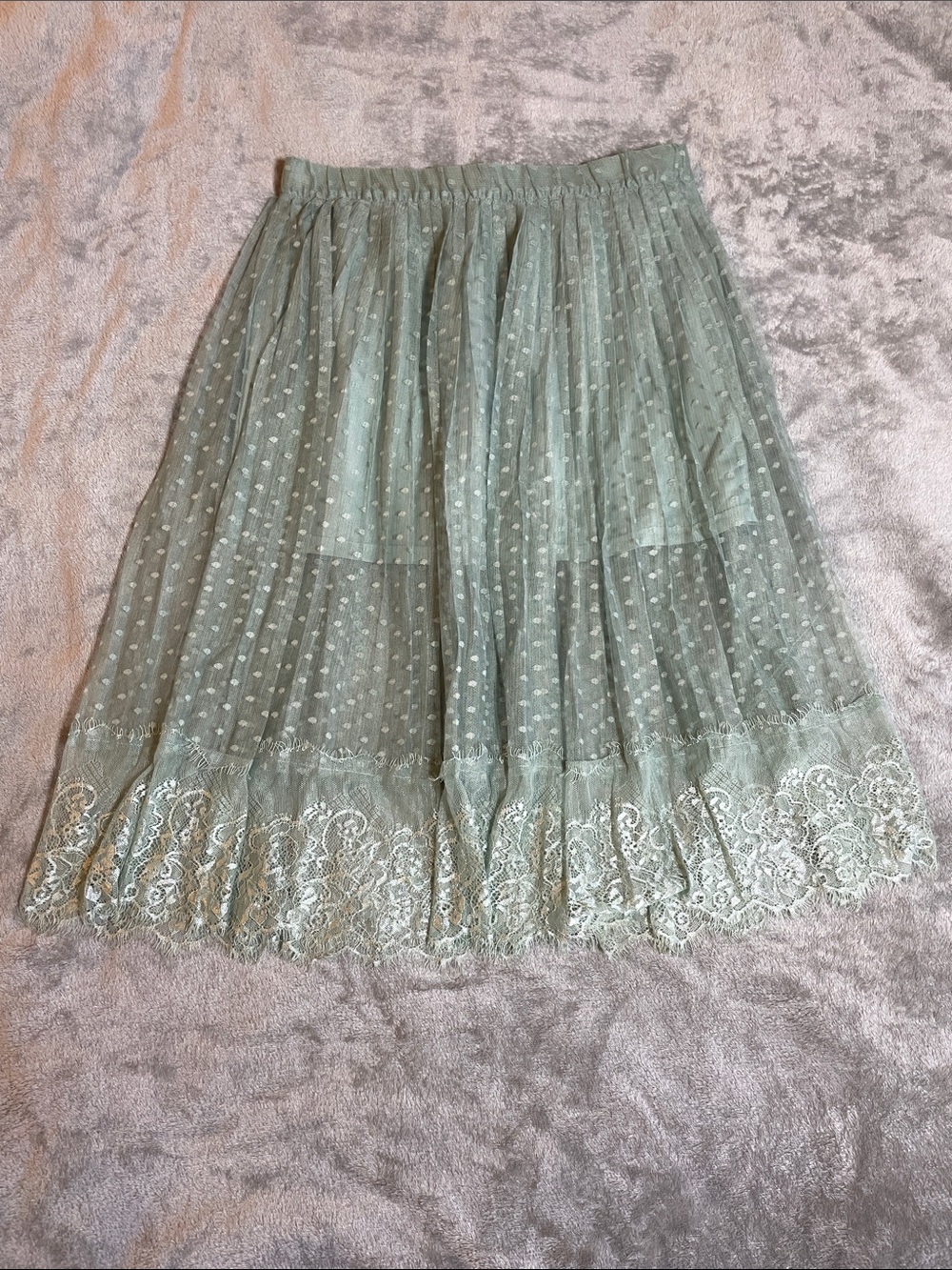Divided H&M Sage Green Swiss Dot Lace Pleated Midi Skirt